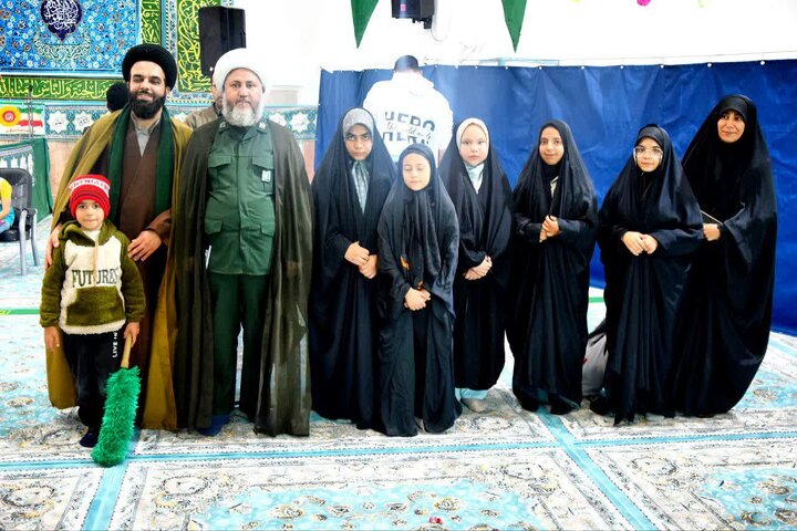 تصاویر/ نمازعبادی سیاسی جمعه آران وبیدگل