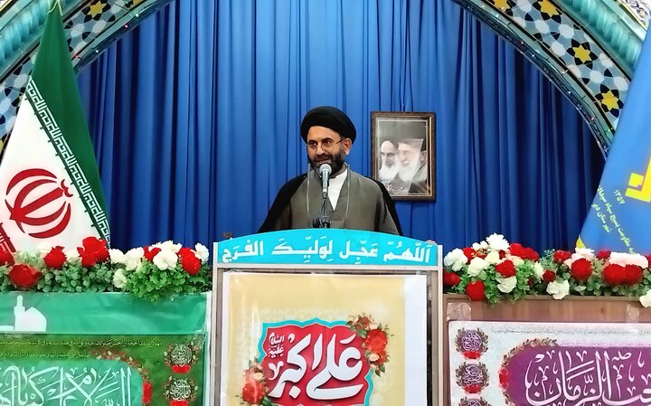 نمازجمعه بندر دیّر به روایت تصویر