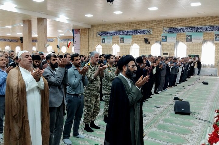 نمازجمعه بندر دیّر به روایت تصویر