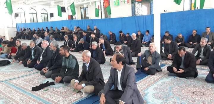 تصاویر/ نمازعبادی سیاسی جمعه نوش آباد