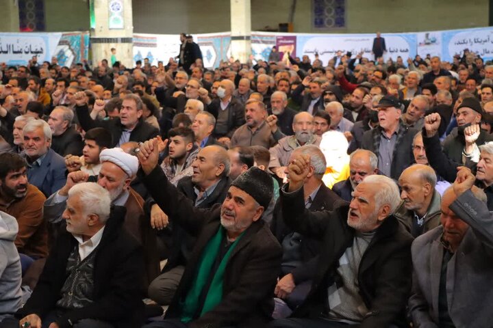 تصاویر/ برگزاری نماز عبادی سیاسی جمعه در اسلامشهر