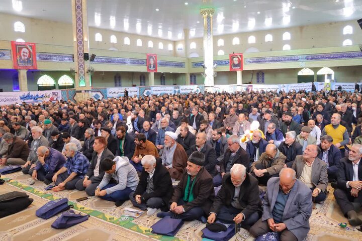 تصاویر/ برگزاری نماز عبادی سیاسی جمعه در اسلامشهر