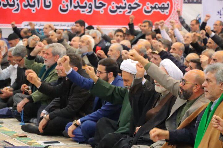 تصاویر/ برگزاری نماز عبادی سیاسی جمعه در اسلامشهر