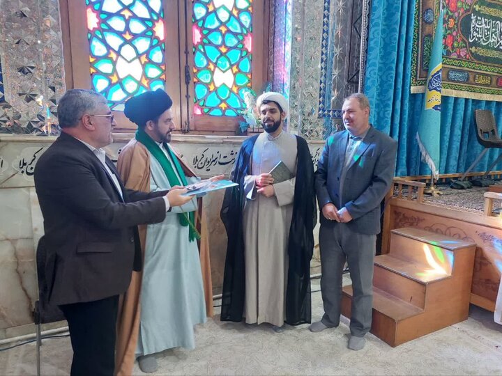 تصاویر/ نمازعبادی سیاسی جمعه راوند