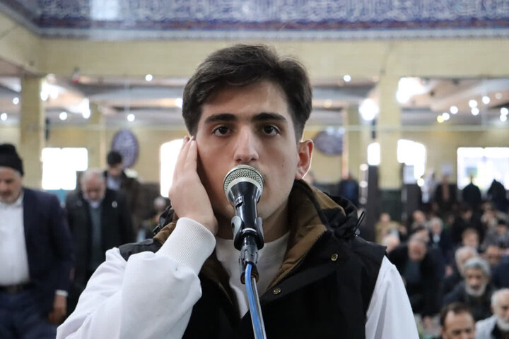 تصاویر/ نماز جمعه بهارستان