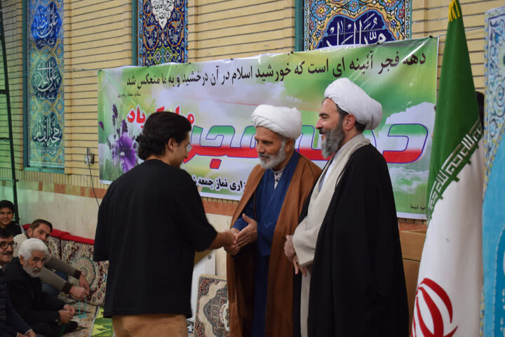تصاویر/ اقامه نماز جمعه شهرستان بیجار