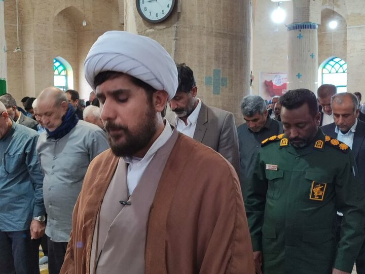 تصاویر/ اقامه نمازجمعه شهر کهنوج