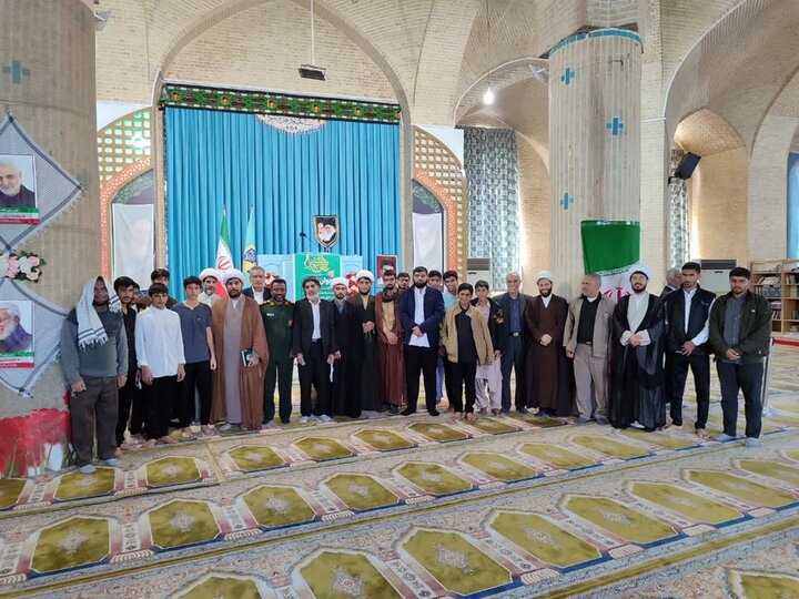 تصاویر/ اقامه نمازجمعه شهر کهنوج