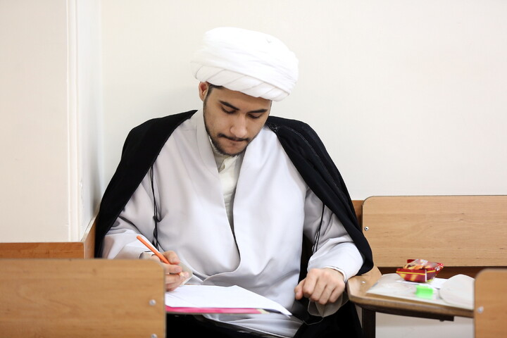 تصاویر/ آزمون مرحله کشوری مسابقات علمی (المپیاد) طلاب