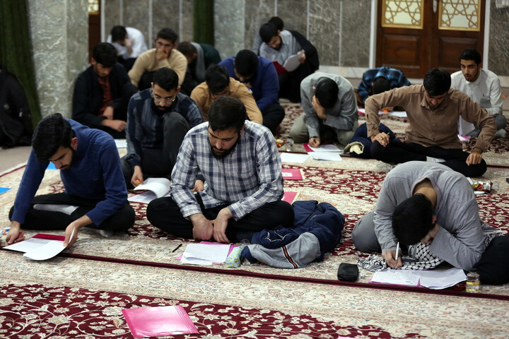 تصاویر/ آزمون مرحله کشوری مسابقات علمی (المپیاد) طلاب