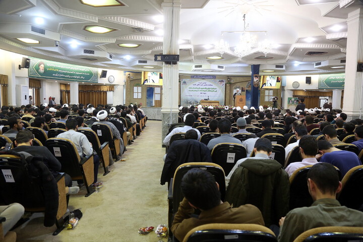 تصاویر/ اختتامیه مرحله کشوری مسابقات علمی (المپیاد) طلاب