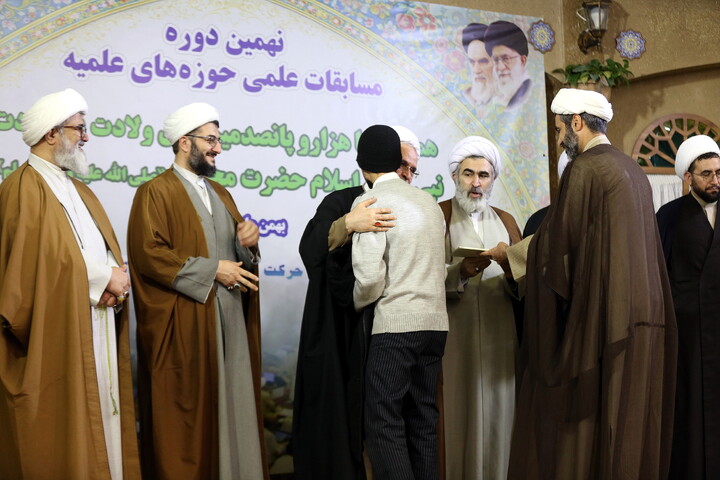 تصاویر/ اختتامیه مرحله کشوری مسابقات علمی (المپیاد) طلاب