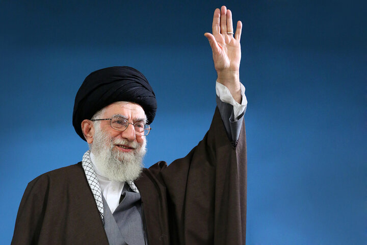 رہبرِ معظم کی سب سے نمایاں خصوصیت امت سازی کی فکر اور انسانی کرامت پر مبنی نظامِ حیات