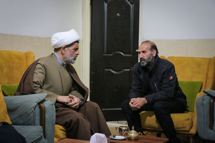 تصاویر/ دیدار نماینده مردم و استاندار و فرمانده سپاه استان قم با خانواده شهدای مردمی اغتشاشات اخیر