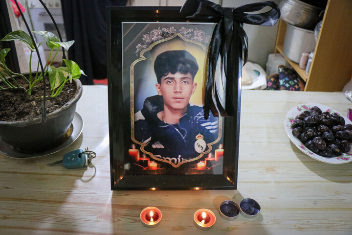 تصاویر/ دیدار نماینده مردم و استاندار و فرمانده سپاه استان قم با خانواده شهدای مردمی اغتشاشات اخیر