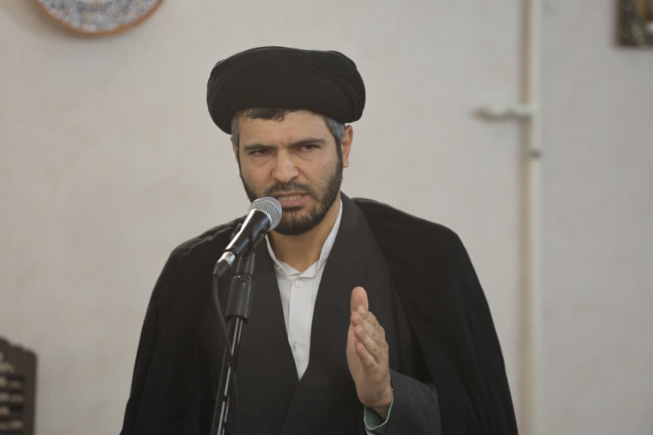 حفظ وحدت از مهم‌ترین وظایف منتظران ظهور است