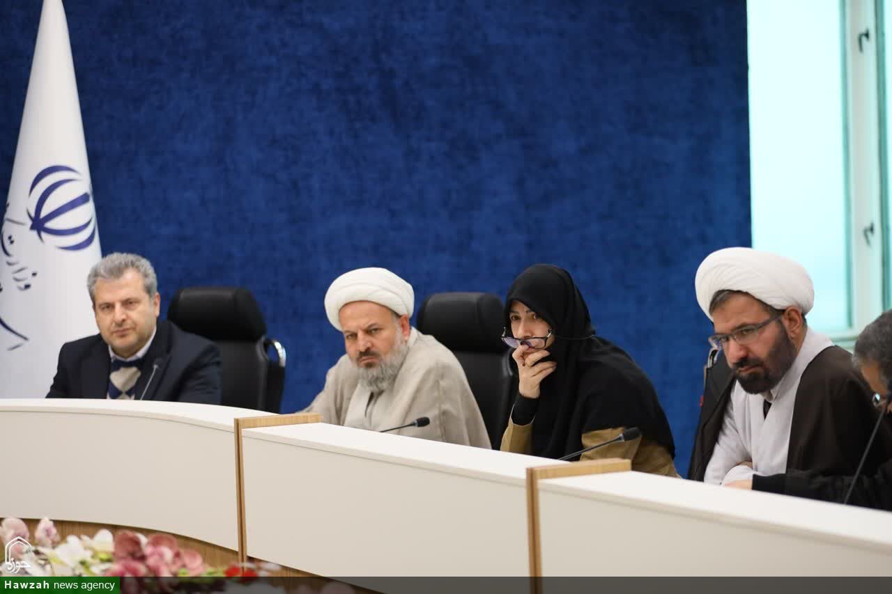 ستاد اجرایی نهضت احداث و تجهیز نمازخانه‌های مدارس استان همدان