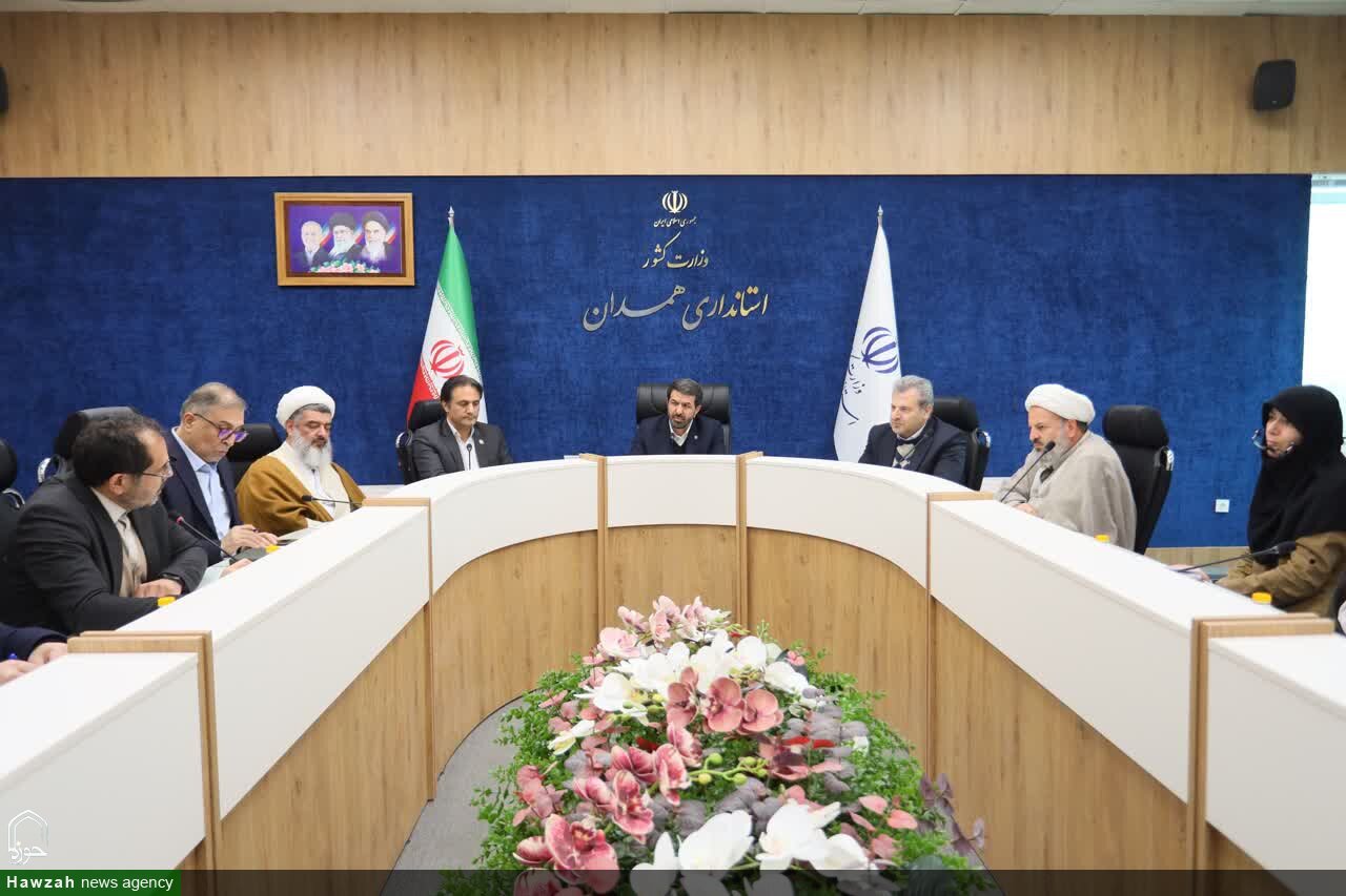 ستاد اجرایی نهضت احداث و تجهیز نمازخانه‌های مدارس استان همدان