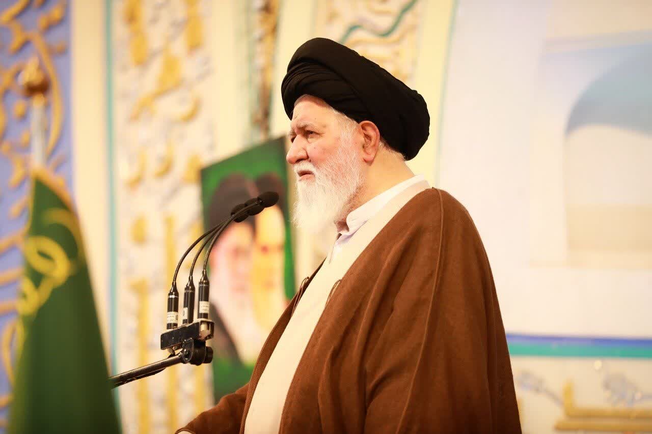 هدف آمریکا جنگ نظامی نیست بلکه فرسایش روانی ملت ایران است