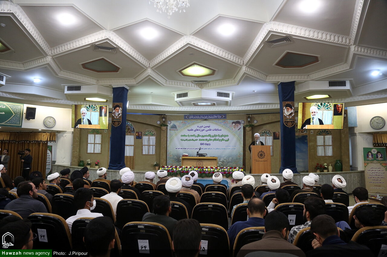 هویت و فلسفه وجودی حوزه علمیه در اتصال به مهدویت و انتظار پویاست