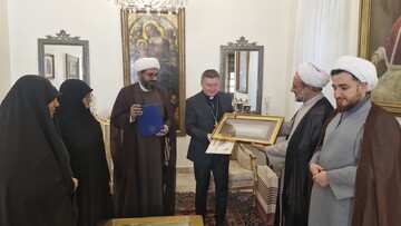 دیدار نمایندگان جامعه‌الزهرا(س) با سفیر واتیکان و اسقف اعظم کلیسای آشوری شرق ایران