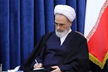 تسلیت آیت الله اعرافی در پی درگذشت حجت الاسلام والمسلمین فاضل همدانی