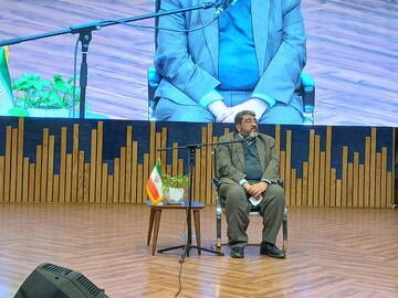 اسلام، محور اصلی جنگ جدید دشمن علیه جمهوری اسلامی ایران است