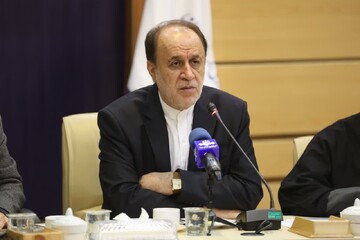 مشکل اقتصاد ایران، مدیریت است نه کمبود منابع