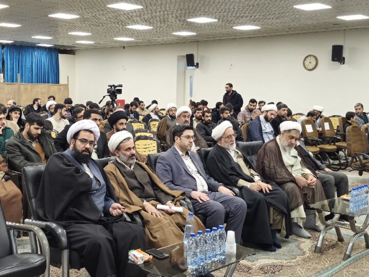 تصاویر/ اختتامیه دهمین جشنواره فرهنگی ورزشی طلاب بسیجی