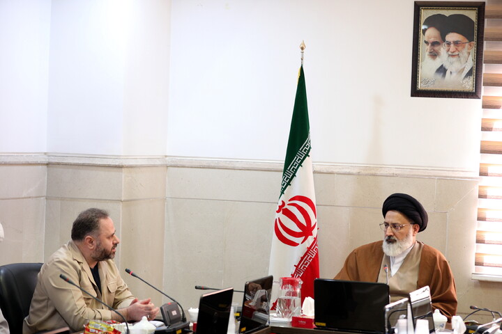 تصاویر/جلسه کمیته برنامه ریزی حضور مرکز مدیریت حوزه های علمیه در سی و سومین نمایشگاه بین المللی قرآن کریم