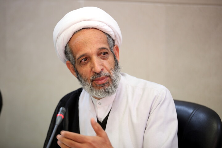 تصاویر/جلسه کمیته برنامه ریزی حضور مرکز مدیریت حوزه های علمیه در سی و سومین نمایشگاه بین المللی قرآن کریم