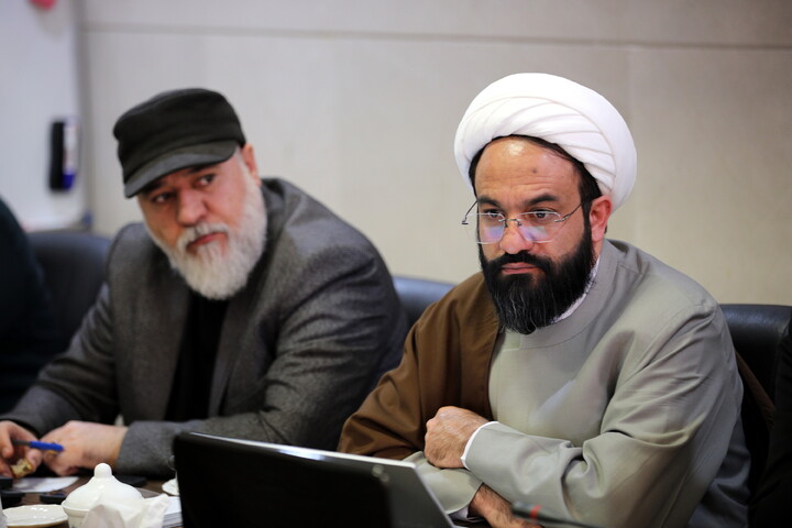 تصاویر/جلسه کمیته برنامه ریزی حضور مرکز مدیریت حوزه های علمیه در سی و سومین نمایشگاه بین المللی قرآن کریم