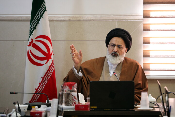 تصاویر/جلسه کمیته برنامه ریزی حضور مرکز مدیریت حوزه های علمیه در سی و سومین نمایشگاه بین المللی قرآن کریم