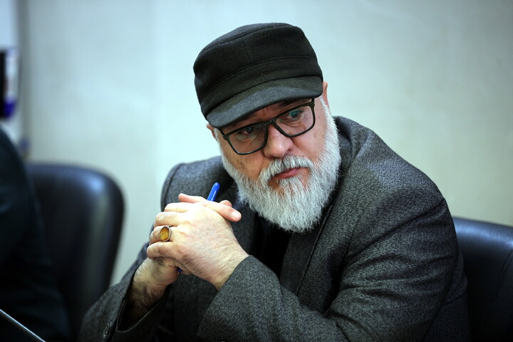 تصاویر/جلسه کمیته برنامه ریزی حضور مرکز مدیریت حوزه های علمیه در سی و سومین نمایشگاه بین المللی قرآن کریم