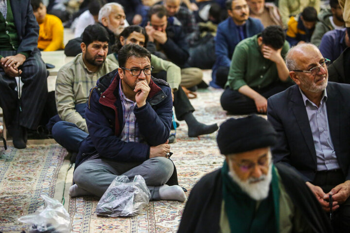 حال و هوای حرم بانوی کرامت در شب میلاد حضرت علی اکبر(ع)