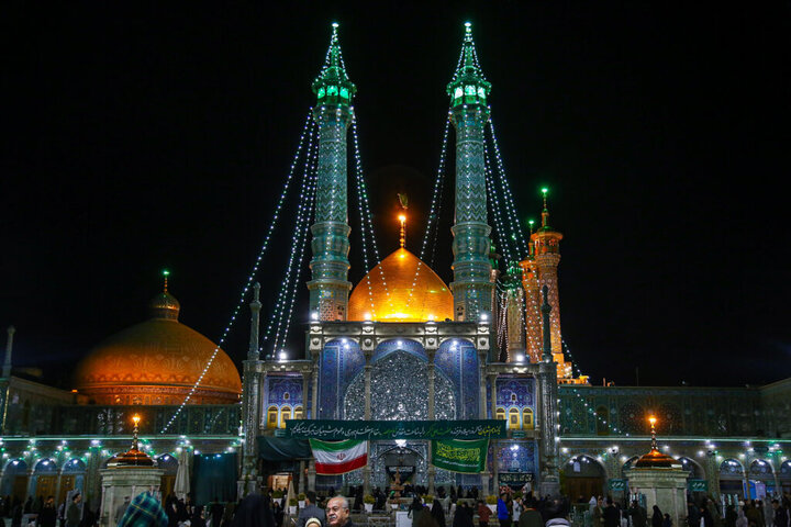 حال و هوای حرم بانوی کرامت در شب میلاد حضرت علی اکبر(ع)