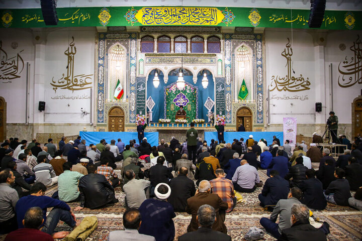 حال و هوای حرم بانوی کرامت در شب میلاد حضرت علی اکبر(ع)