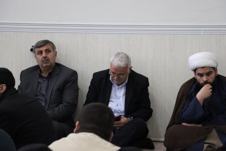 همایش توانمند سازی طلاب و مبلغین بامحوریت جهاد تبیین به میزبانی دفتر امام جمعه اهواز