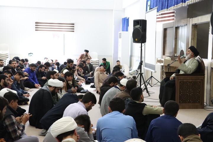 همایش توانمند سازی طلاب و مبلغین بامحوریت جهاد تبیین به میزبانی دفتر امام جمعه اهواز