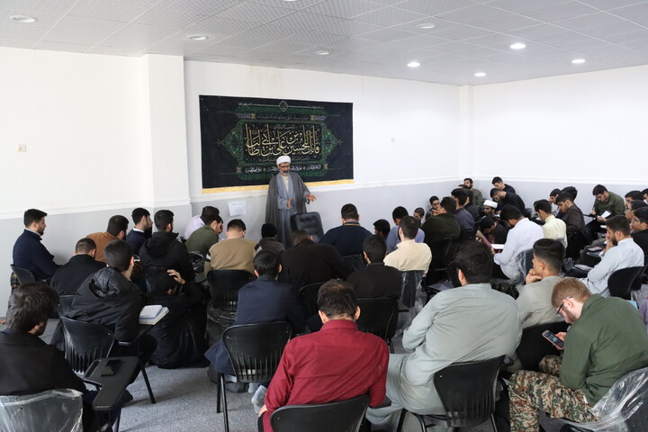 همایش توانمند سازی طلاب و مبلغین بامحوریت جهاد تبیین به میزبانی دفتر امام جمعه اهواز