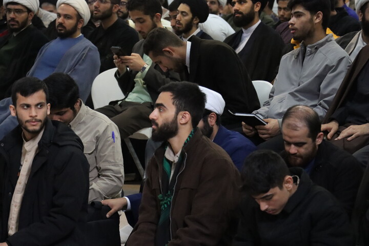 همایش توانمند سازی طلاب و مبلغین بامحوریت جهاد تبیین به میزبانی دفتر امام جمعه اهواز