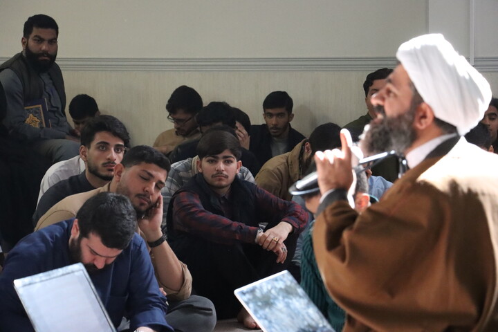 همایش توانمند سازی طلاب و مبلغین بامحوریت جهاد تبیین به میزبانی دفتر امام جمعه اهواز