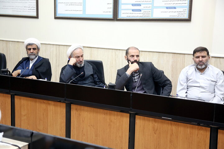 تصاویر/  پیش همایش «شخصیت و زمانه امام مهدی (عج) از تولد تا پایان غیبت صغری»