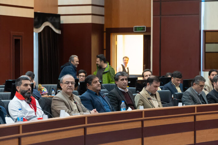 تصاویر/همایش تجلیل از خادمین اربعین حسینی در اراک