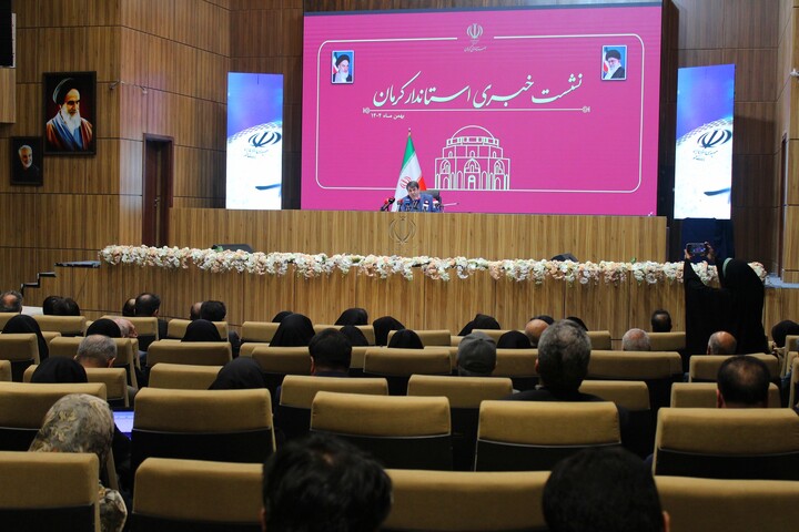 تصاویر/ نشست خبری استاندار کرمان به مناسبت دهه فجر