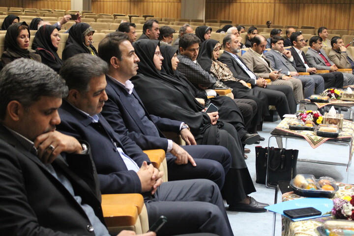 تصاویر/ نشست خبری استاندار کرمان به مناسبت دهه فجر