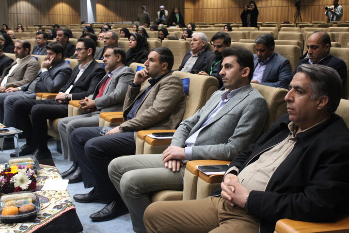 تصاویر/ نشست خبری استاندار کرمان به مناسبت دهه فجر