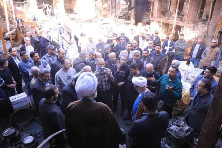 تصاویر / حضور امام جمعه رشت در جمع بازاریان بازار سوخته این شهر