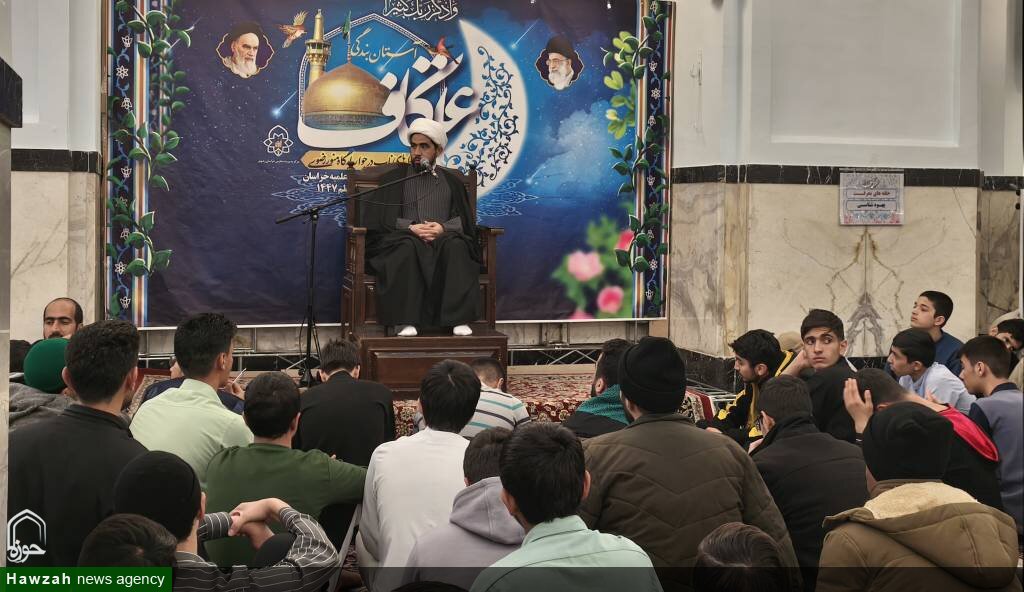 پیروزی جبهه حق در گرو اطاعت، انسجام و ثبات قدم ایمانی است