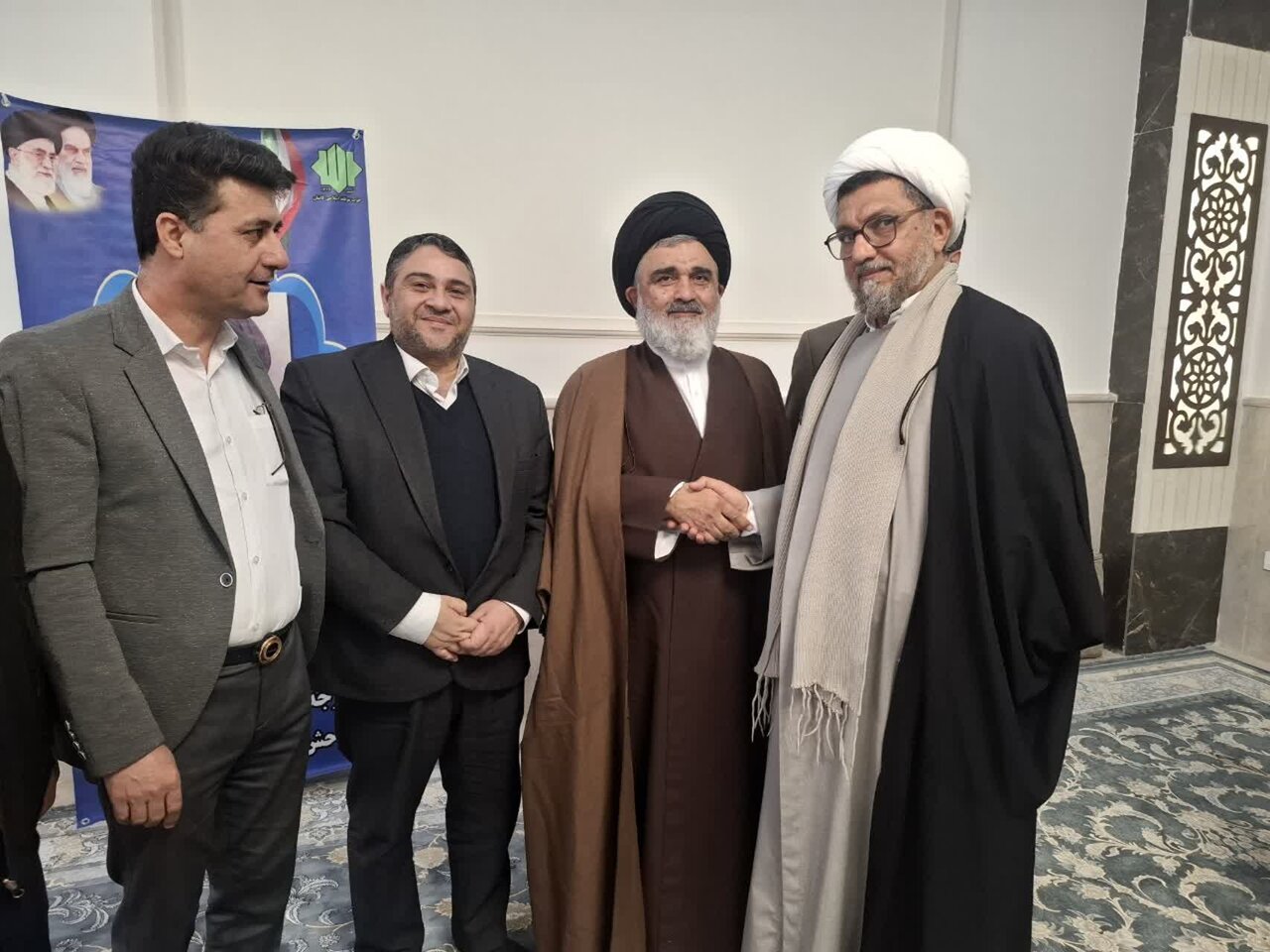 حزب مؤتلفه اسلامی کاشان با تولیت مدارس علمیه آیت الله اعتمادی دیدار کردند+ تصاویر